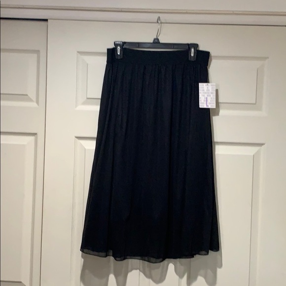 LuLaRoe Dresses & Skirts - Black LulaRoe Lola Skirt